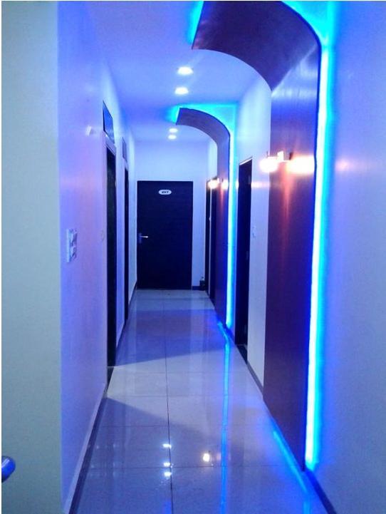 Fabexpress Adore Inn - Nr Mumbai International Airport Exterior foto