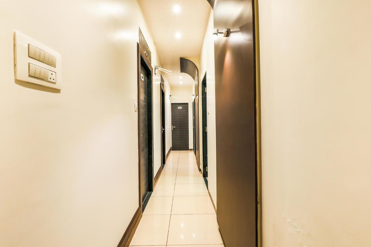 Fabexpress Adore Inn - Nr Mumbai International Airport Exterior foto