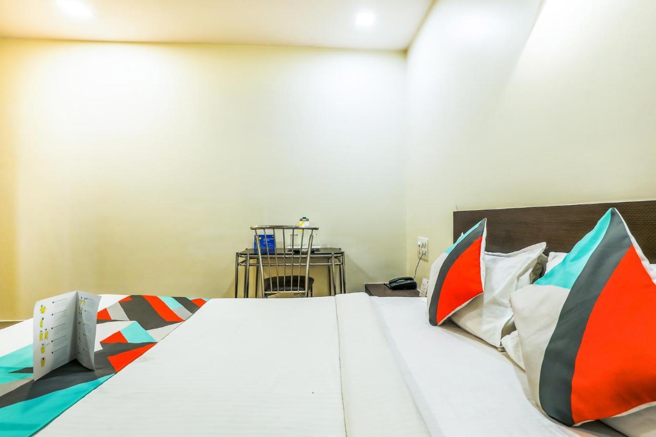 Fabexpress Adore Inn - Nr Mumbai International Airport Exterior foto